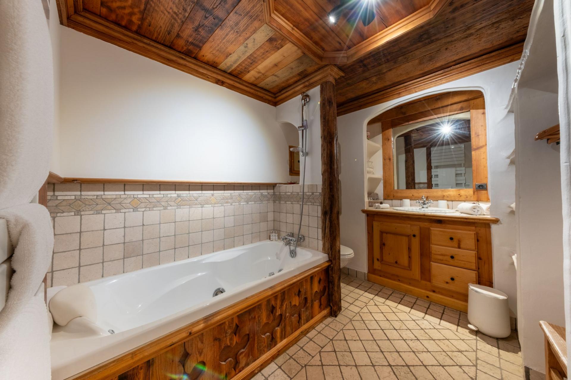 The Anchorage Chalet