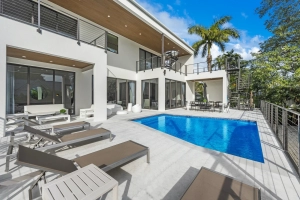 The Summercrest Villa