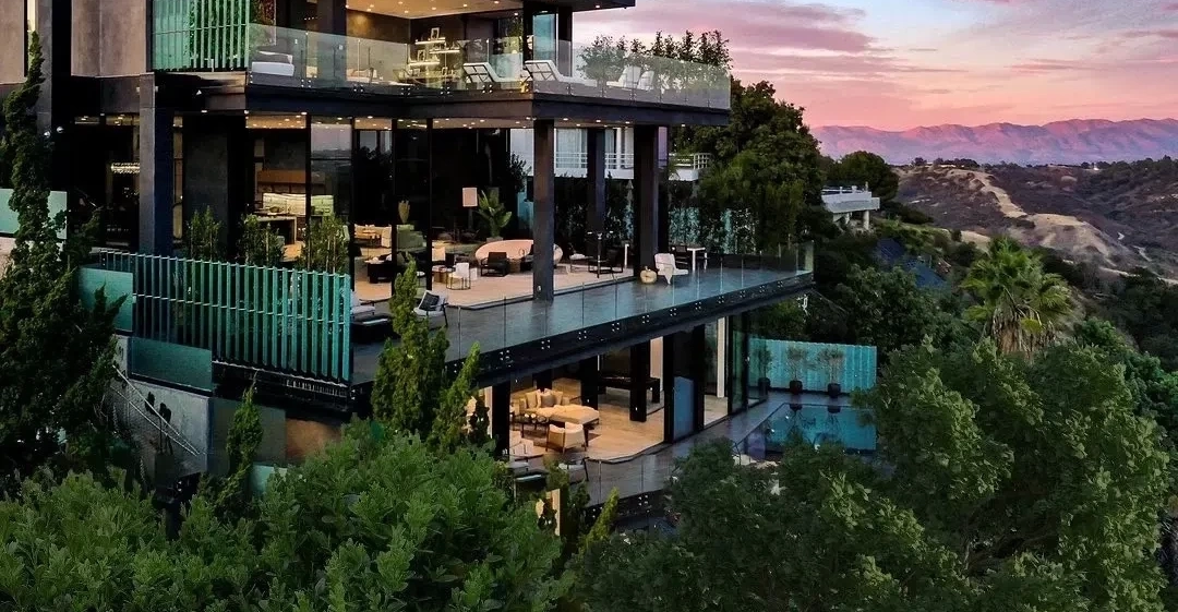 The Chantilly Estate