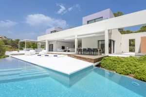 The Viola Villa