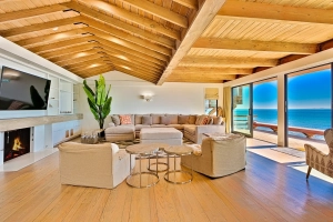 The Shoreline Villa