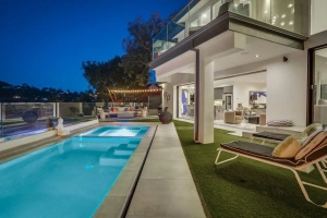 The Troy Villa