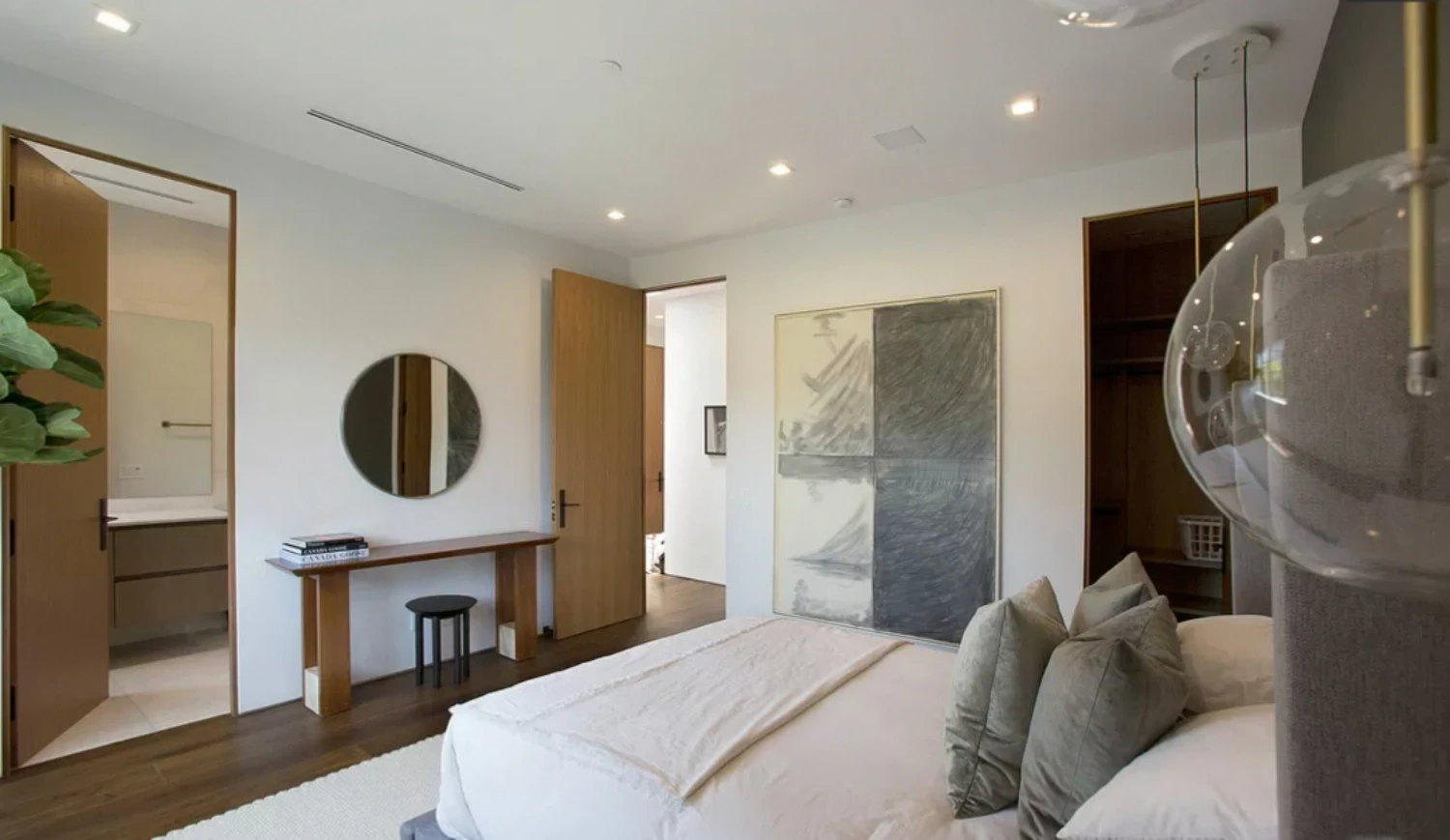 The Foothill Mansion