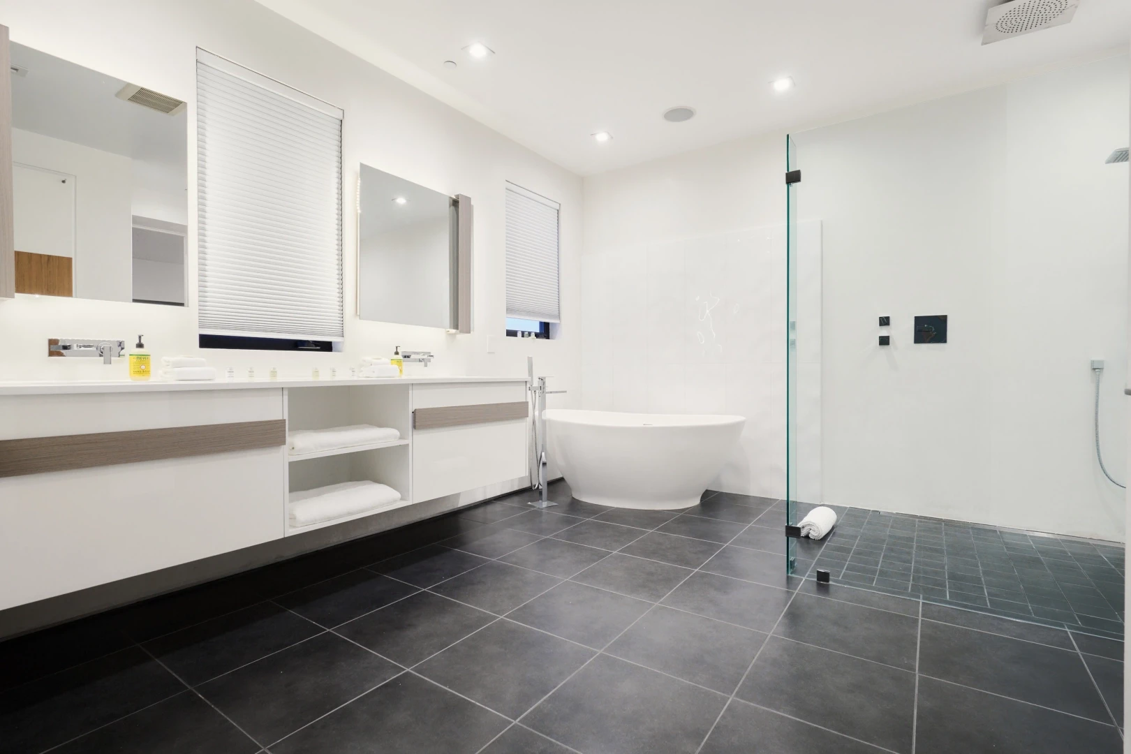 The Havenhurst Villa