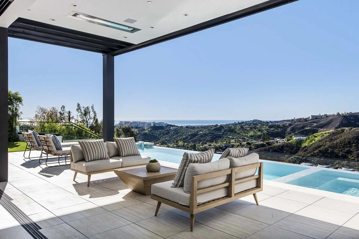 The Linda Flora Villa