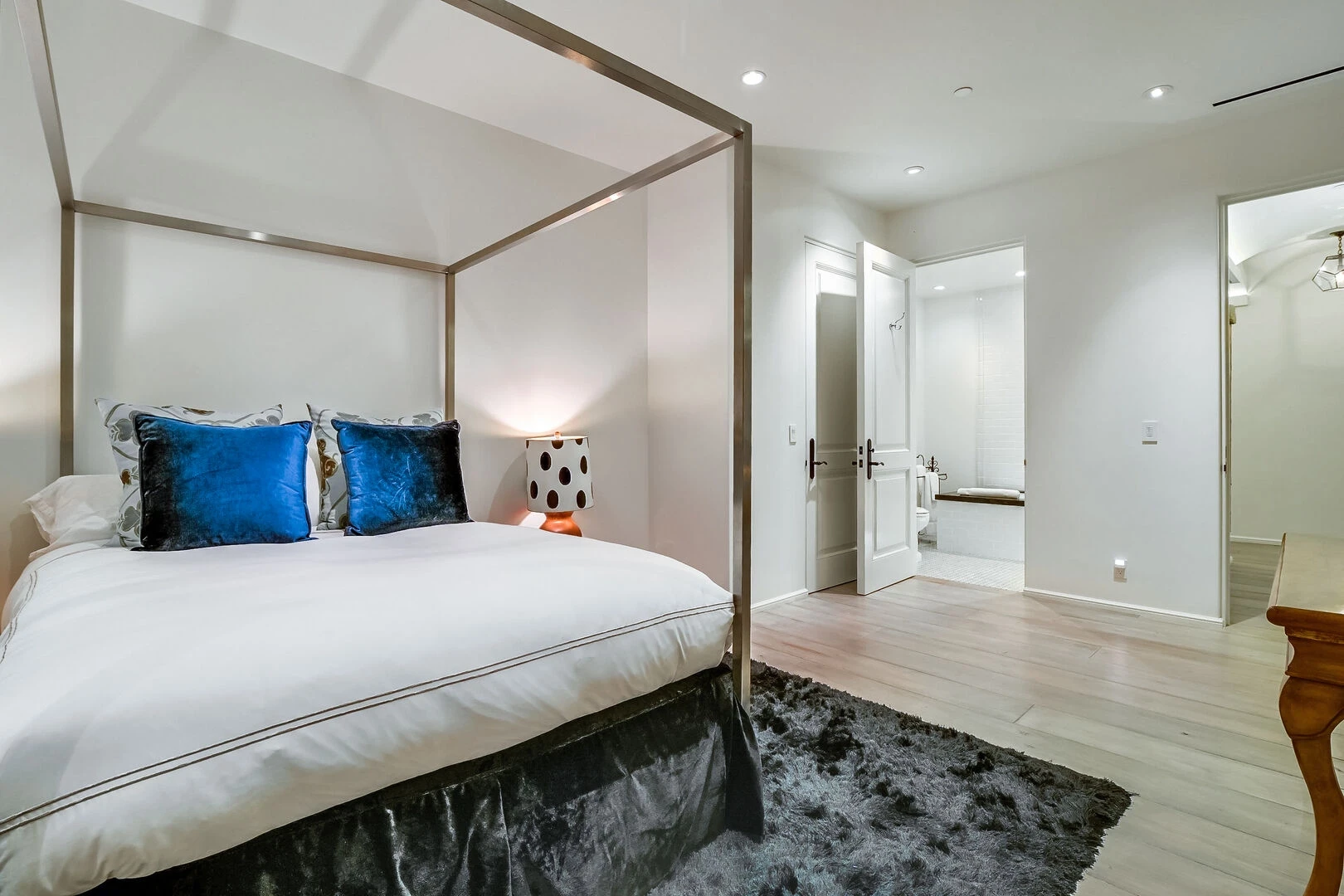 The Serritas Mansion