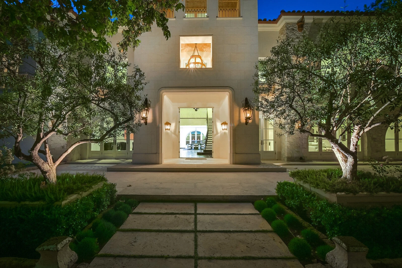 The Serritas Mansion