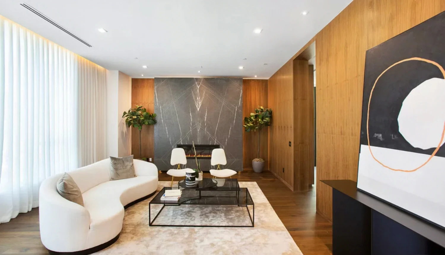 The Foothill Mansion