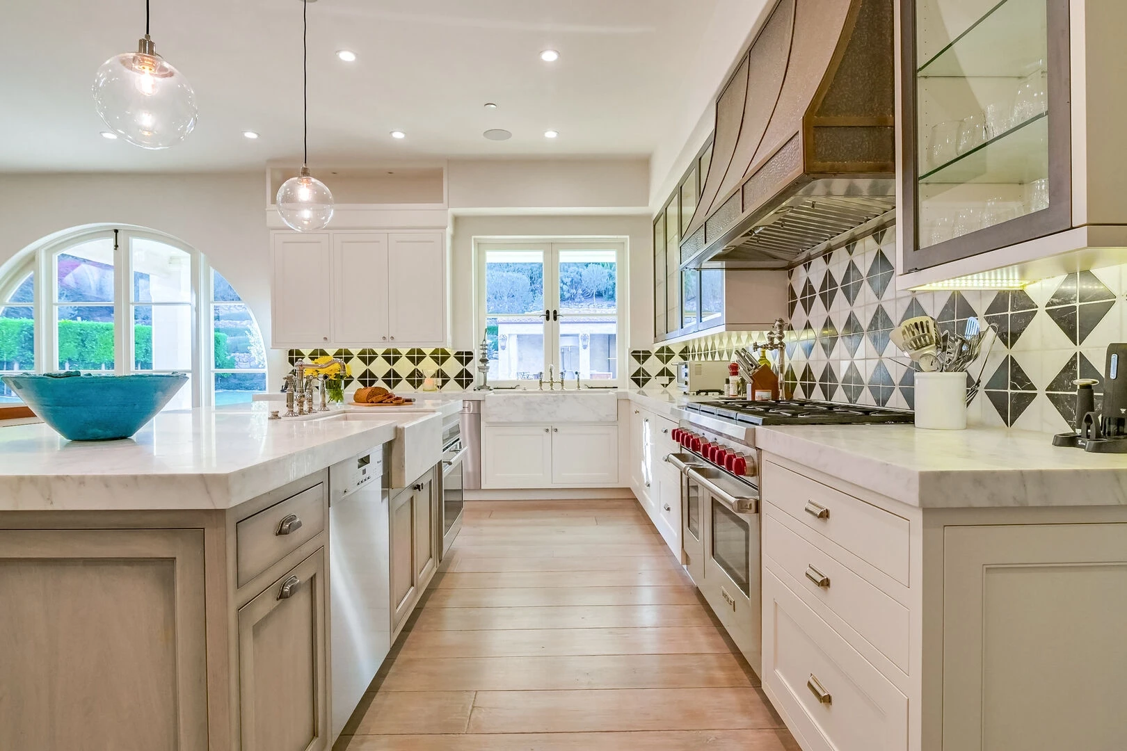 The Serritas Mansion