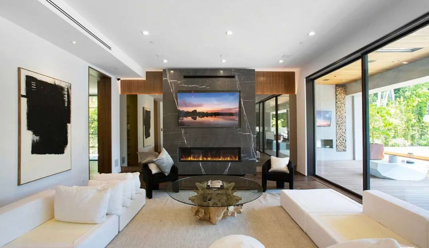 The Foothill Mansion