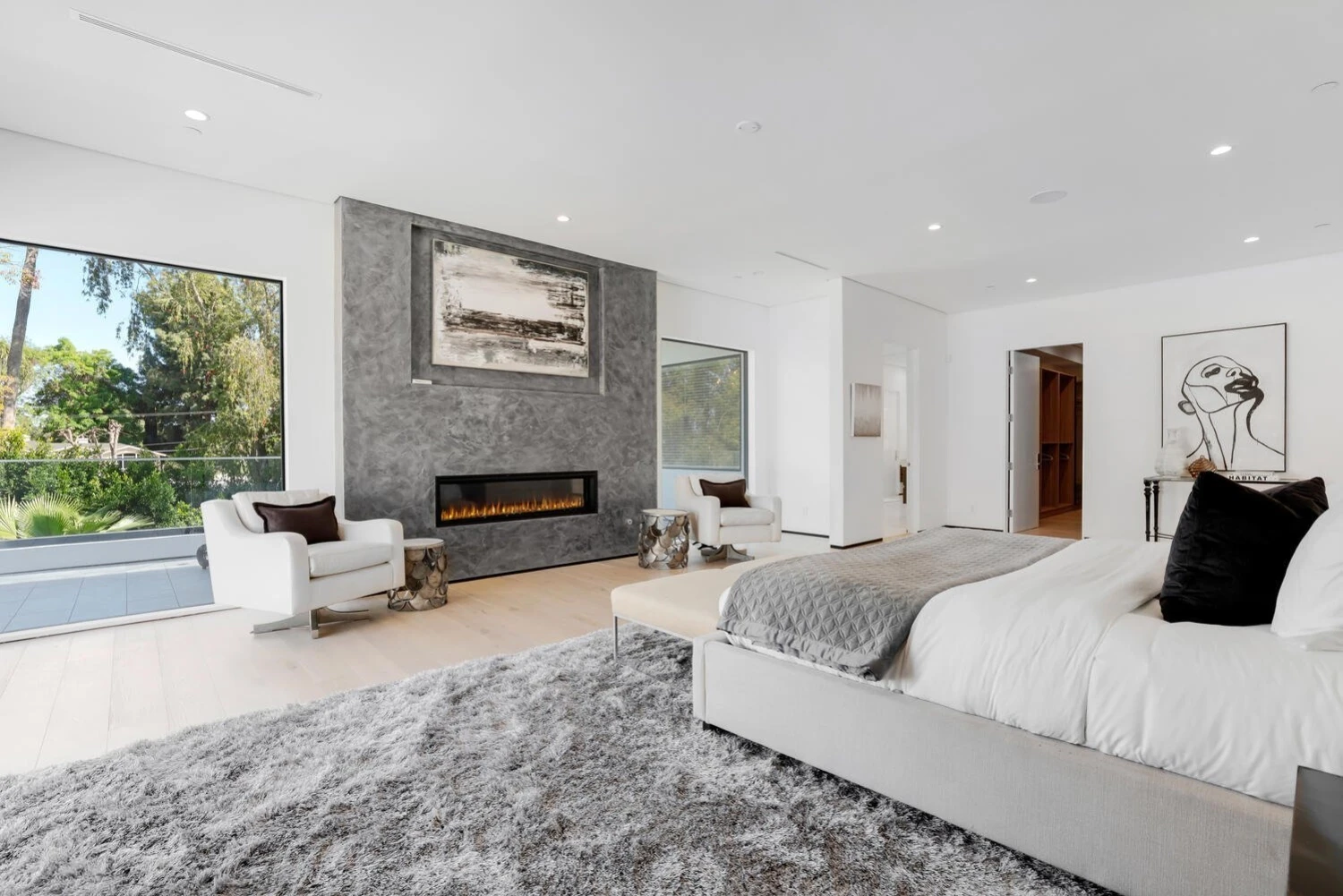 The Woodley Villa