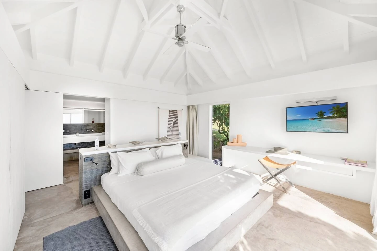 The Casadelmar Villa