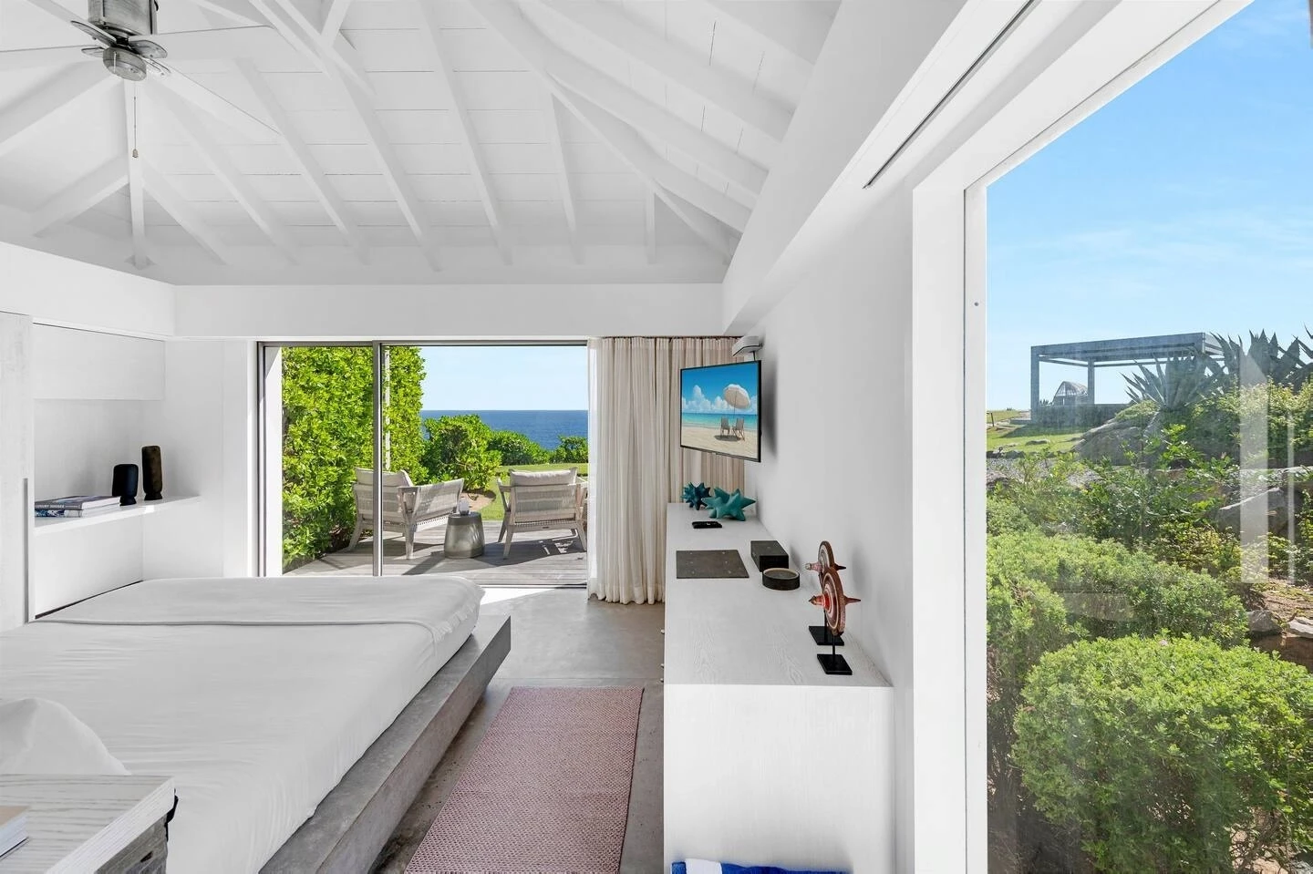 The Casadelmar Villa