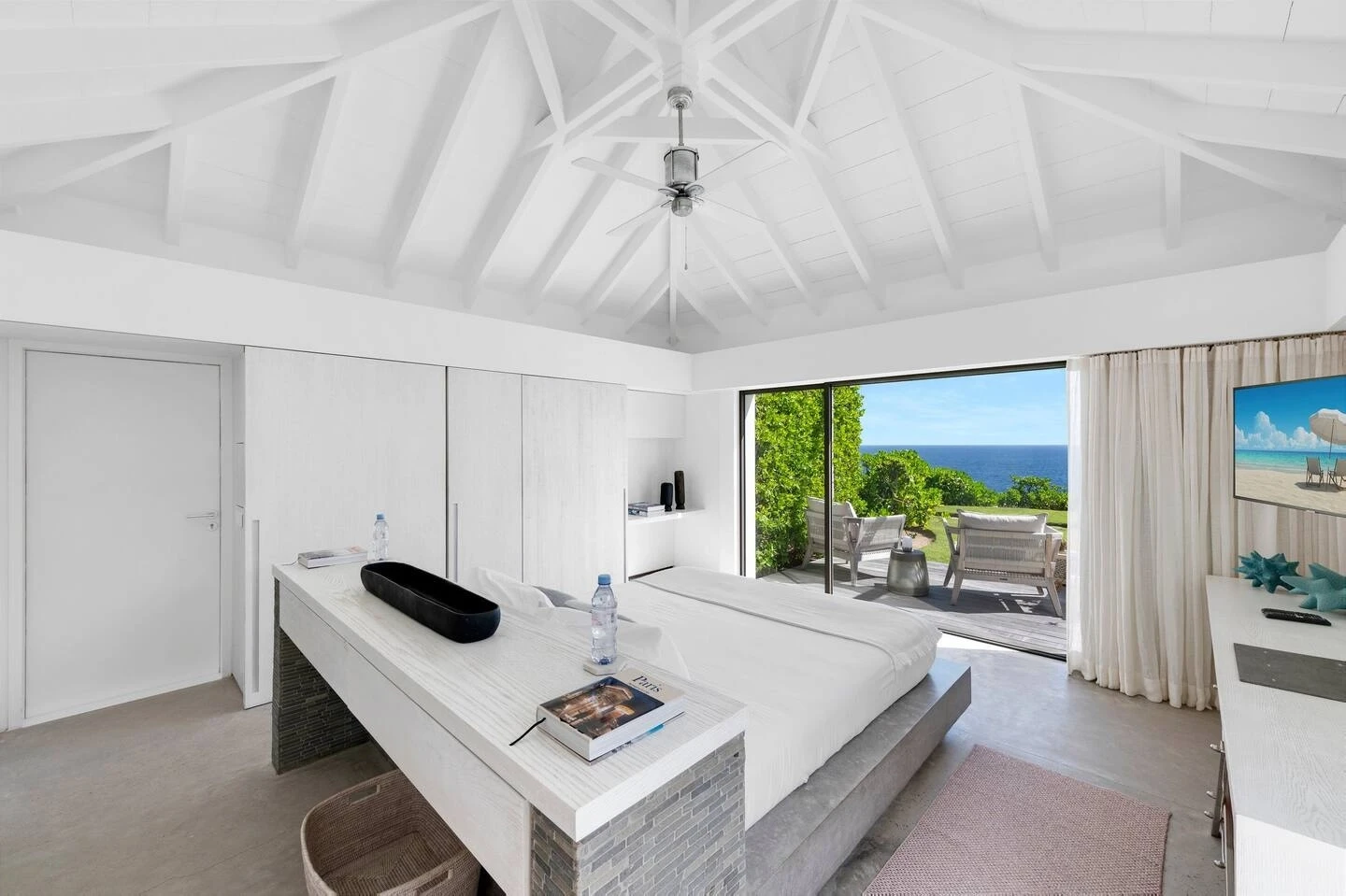 The Casadelmar Villa