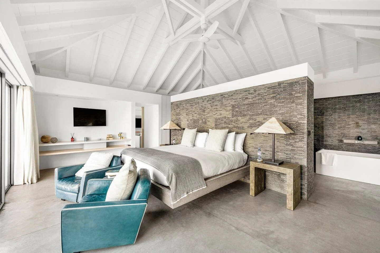 The Casadelmar Villa