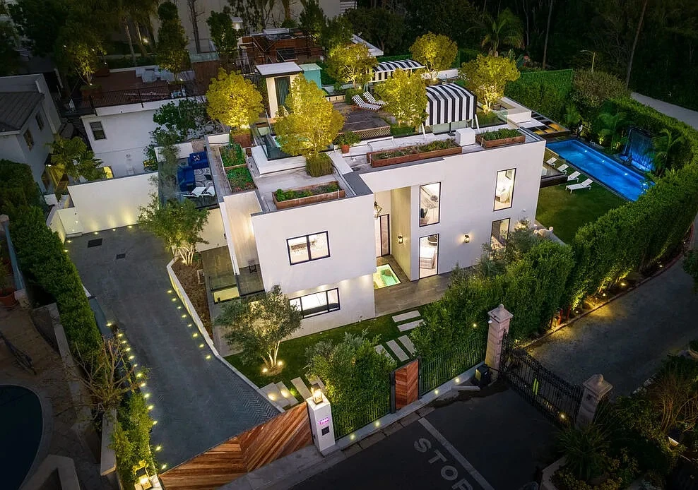 5 LA vacation rentals set for a Thanksgiving feast