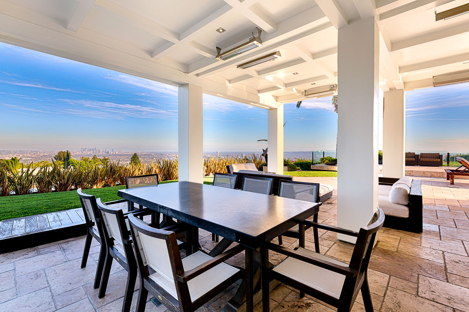 The Mockingbird Mansion