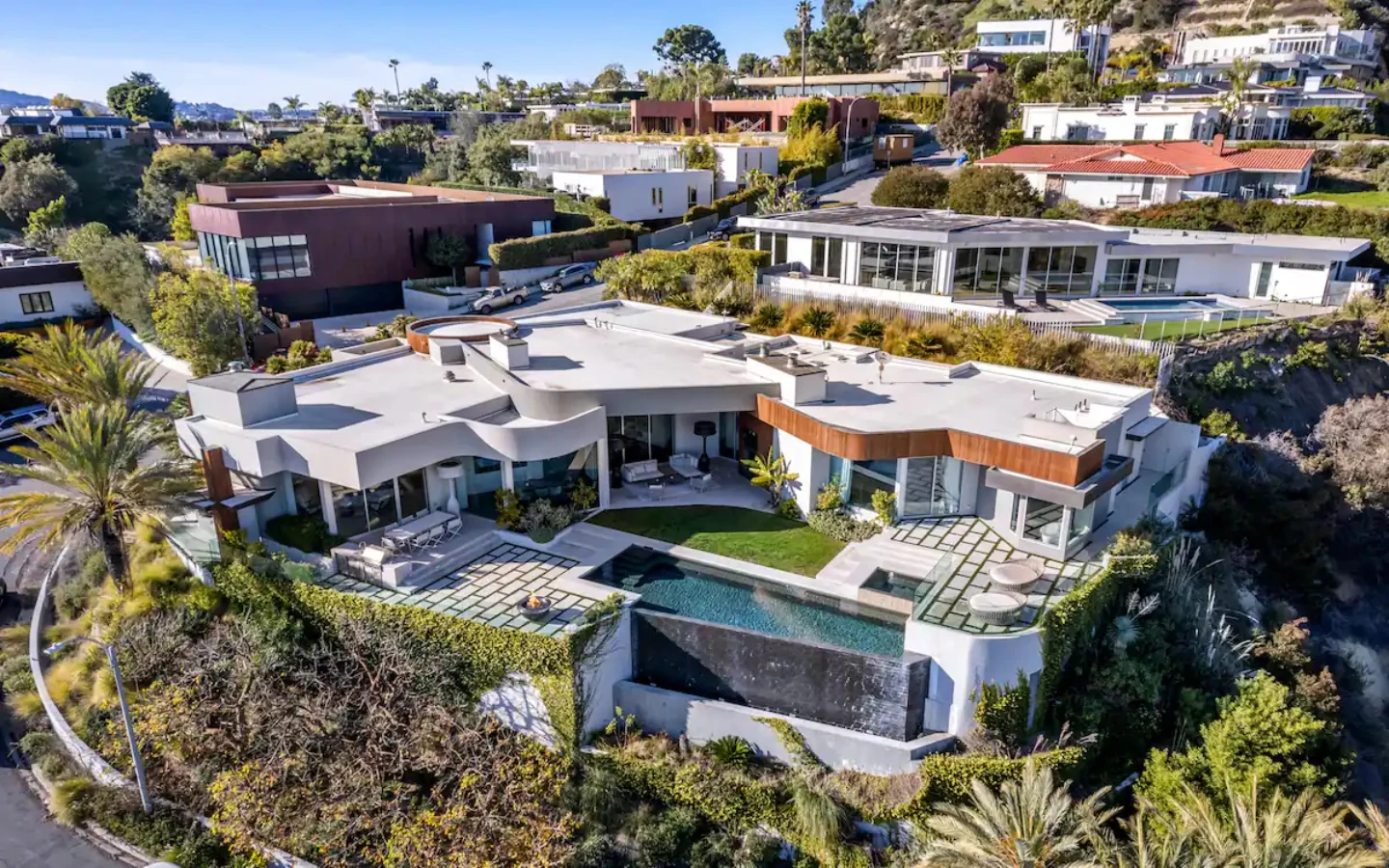 The Nightingale Villa