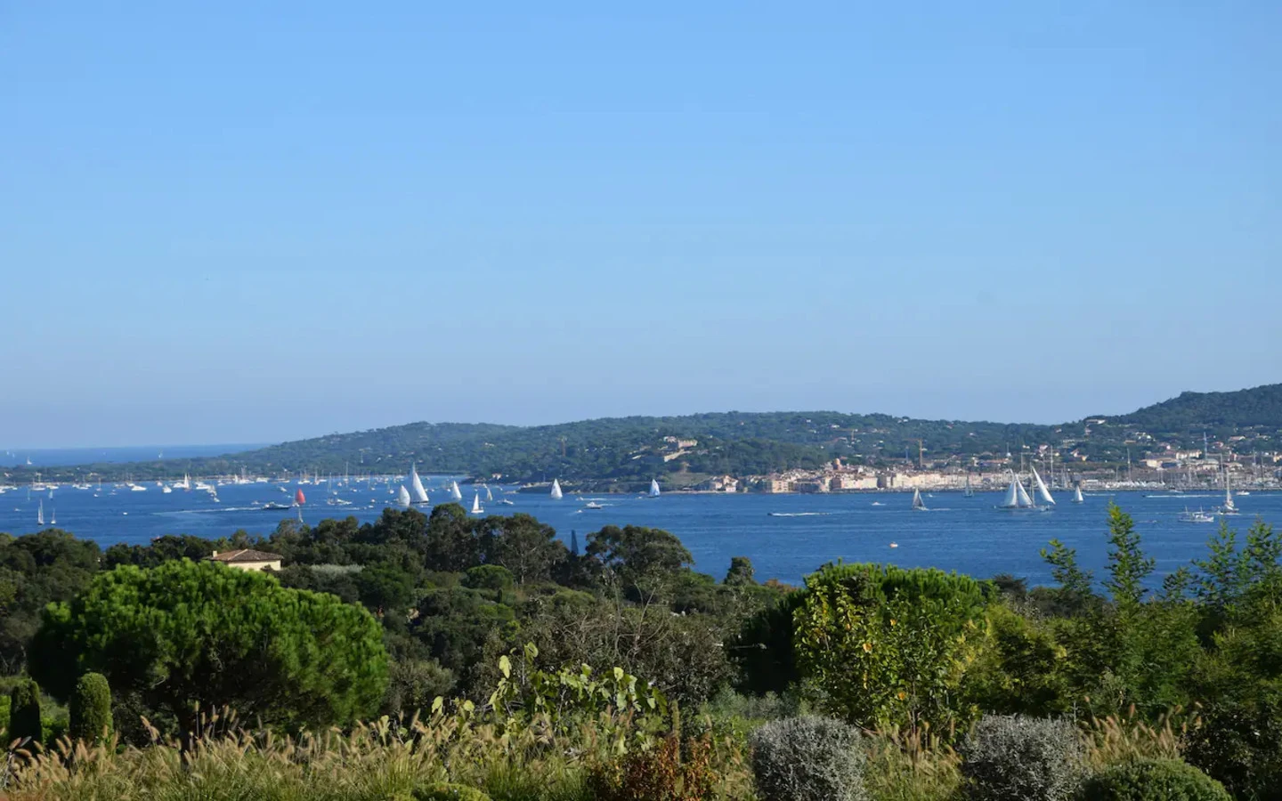 The Voileblanche Villa