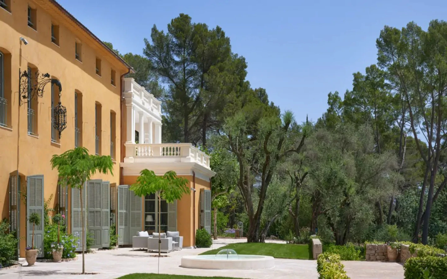 The  Martin Château