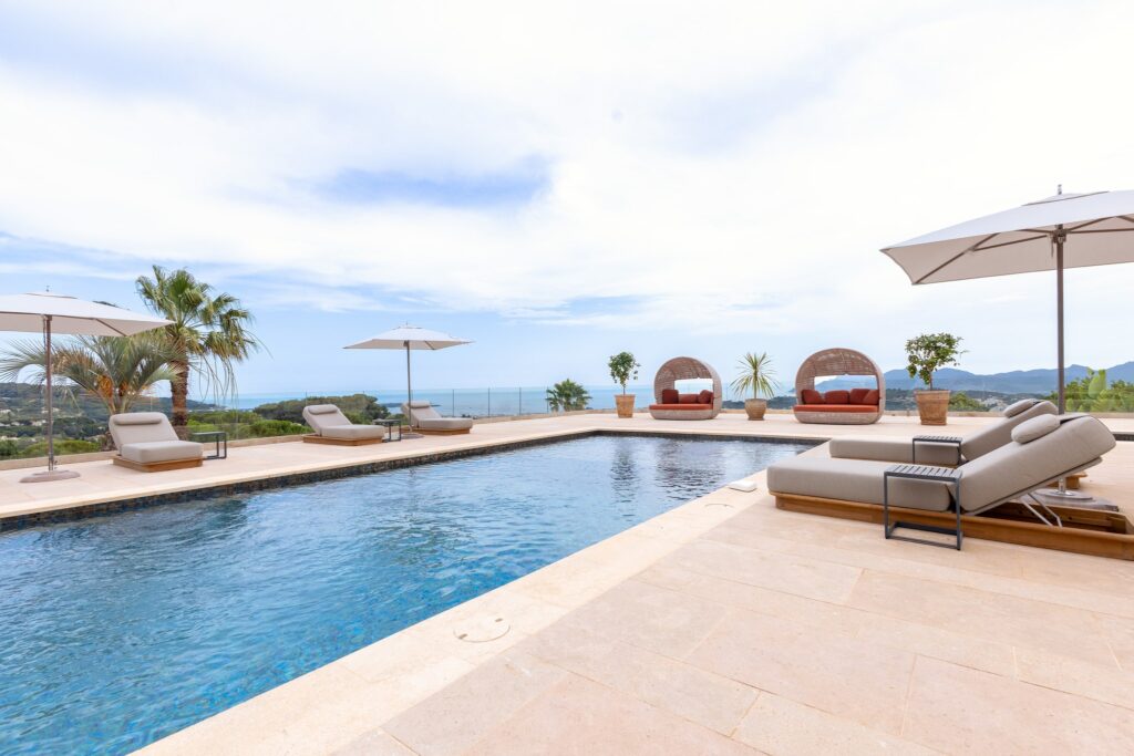 The Leon Villa