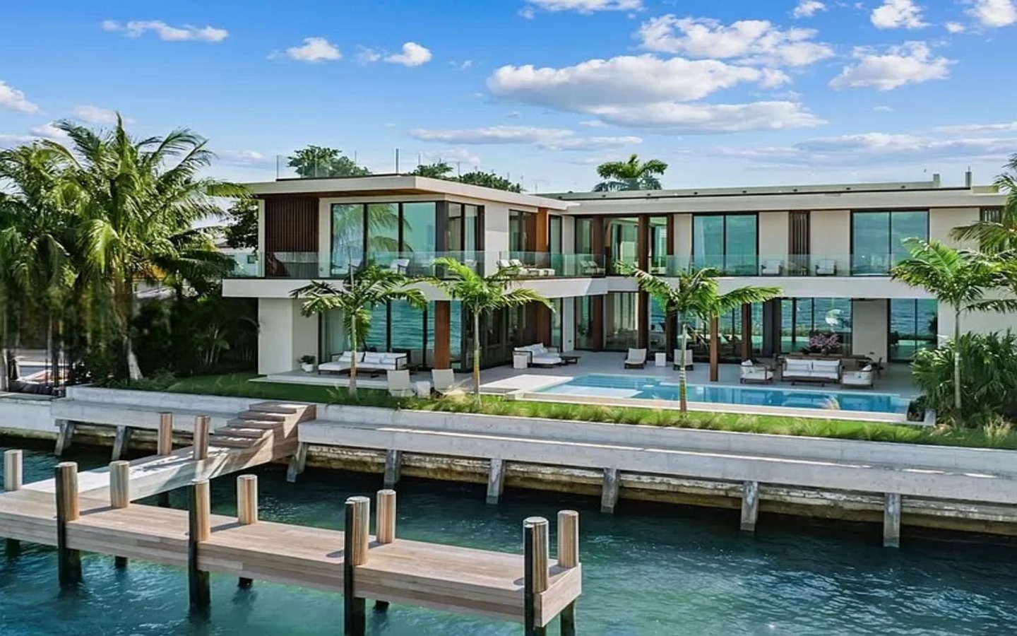 The Venetian Mansion