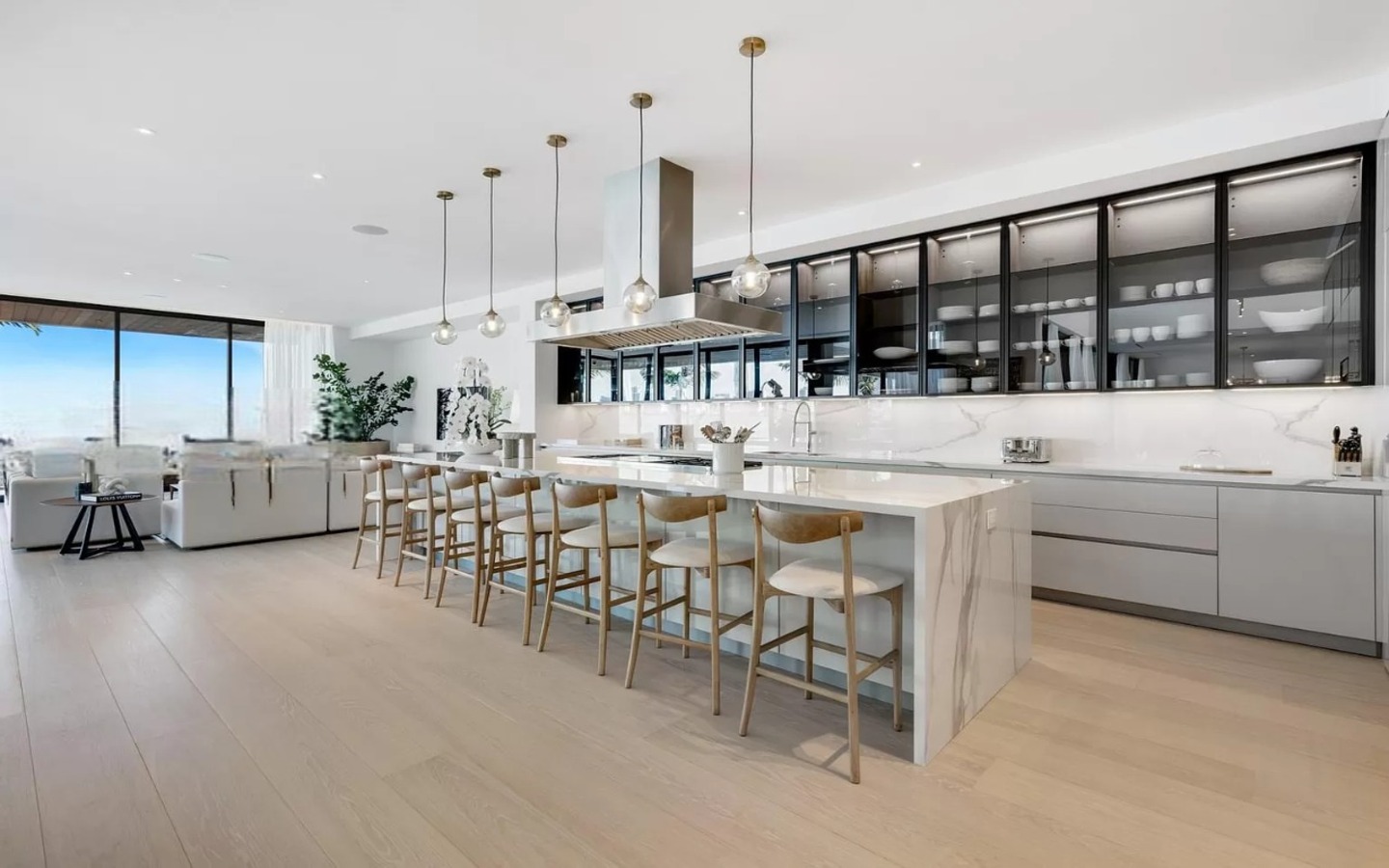 The Venetian Mansion