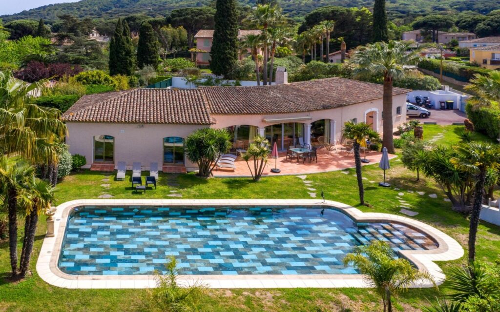The Aliz Villa