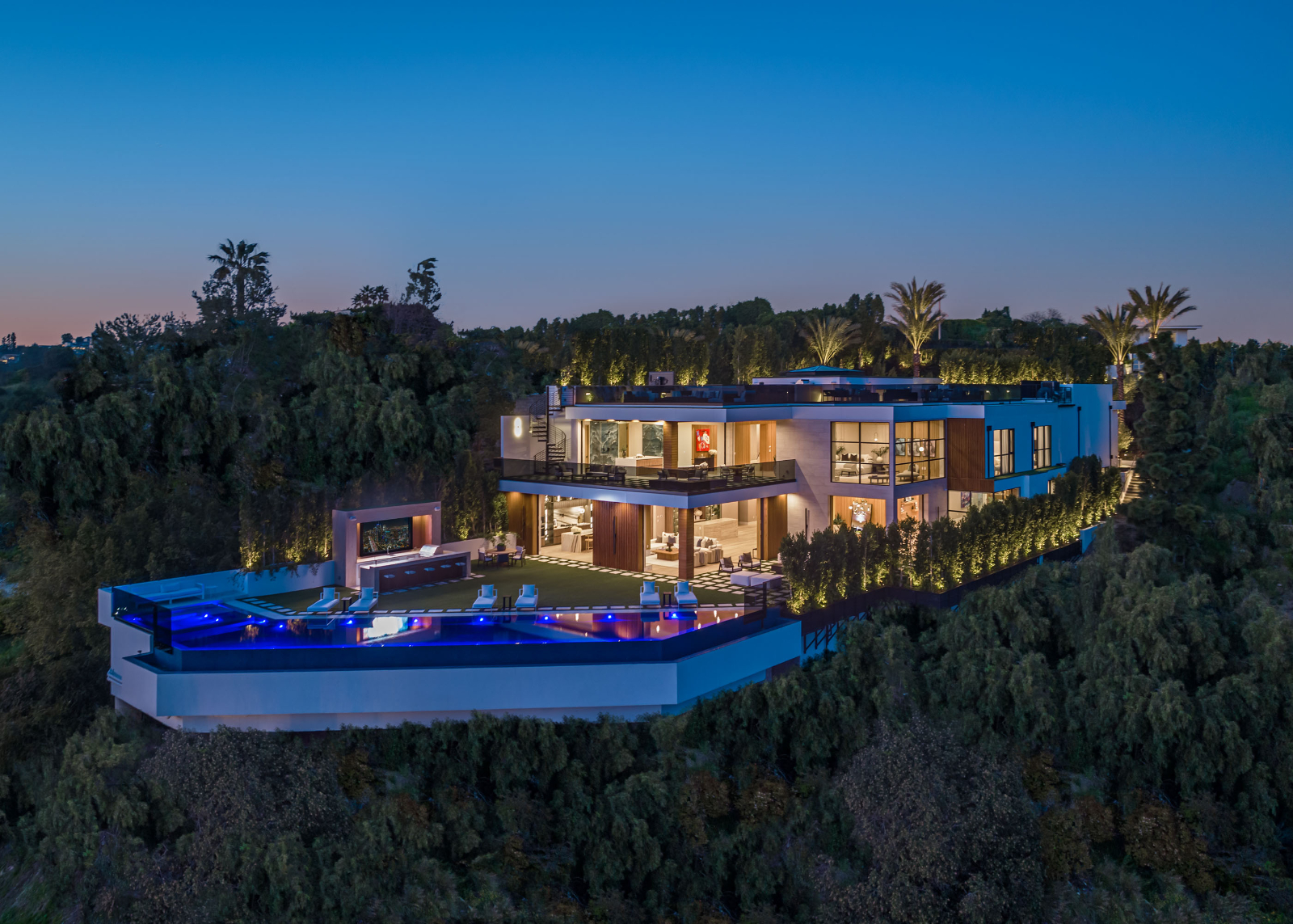 The Somera Mansion