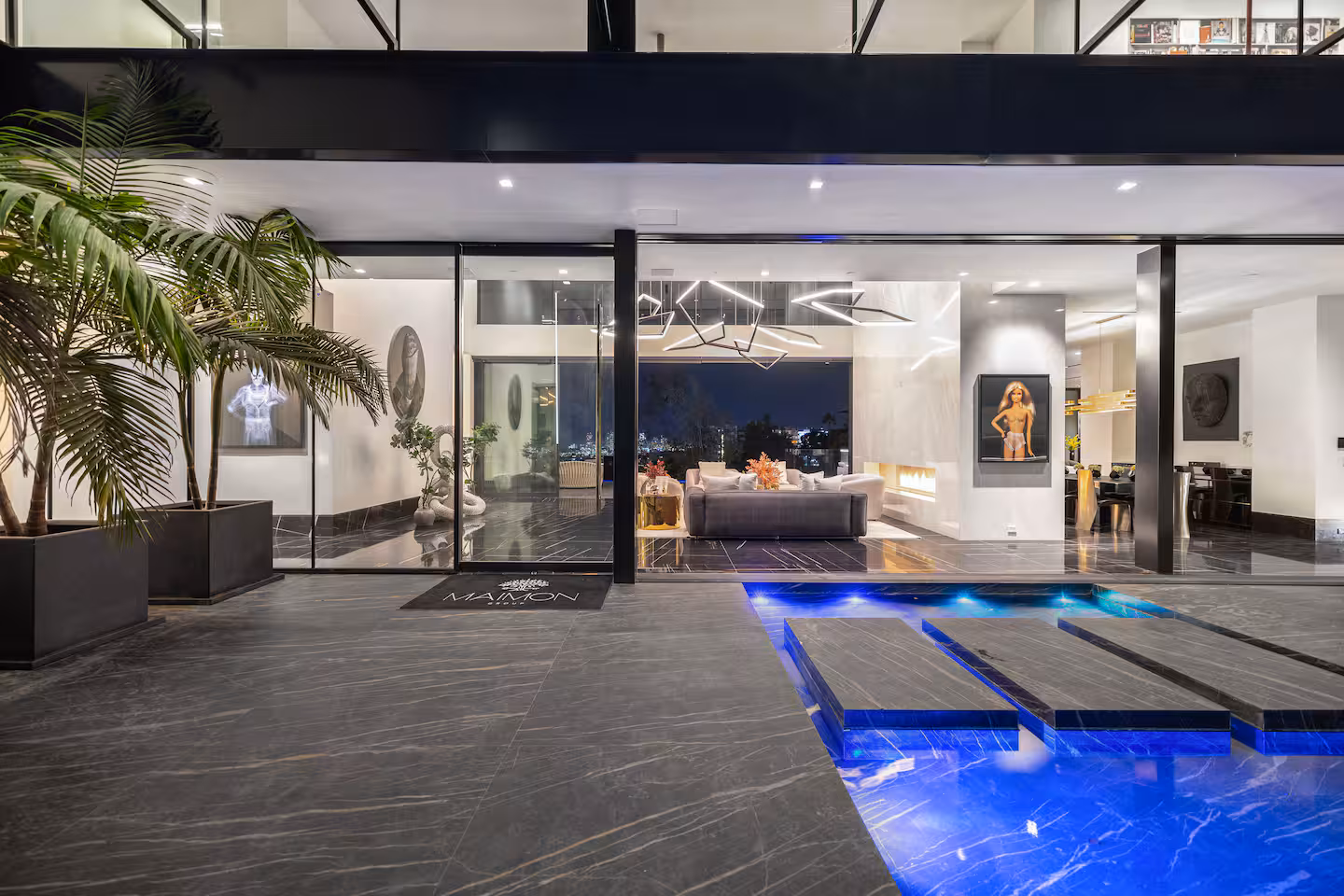 The London Mansion