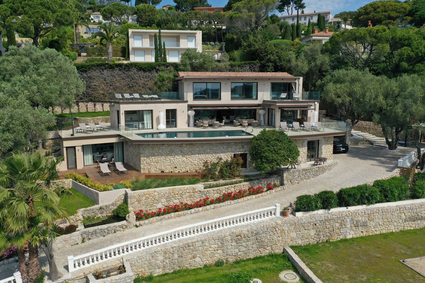 The Fana Villa