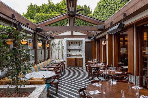 villa in la for rent