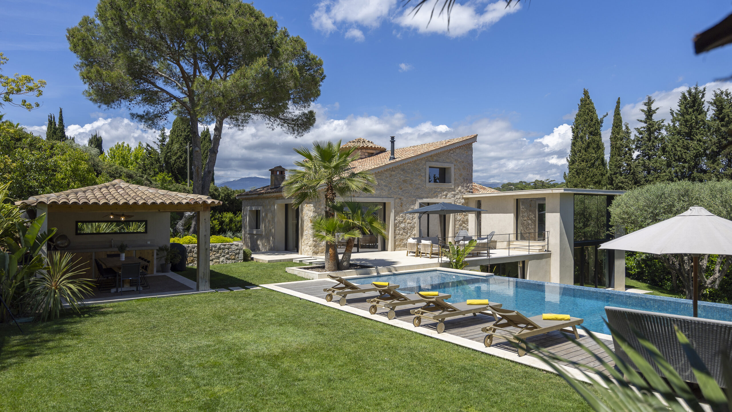 The Coya Villa