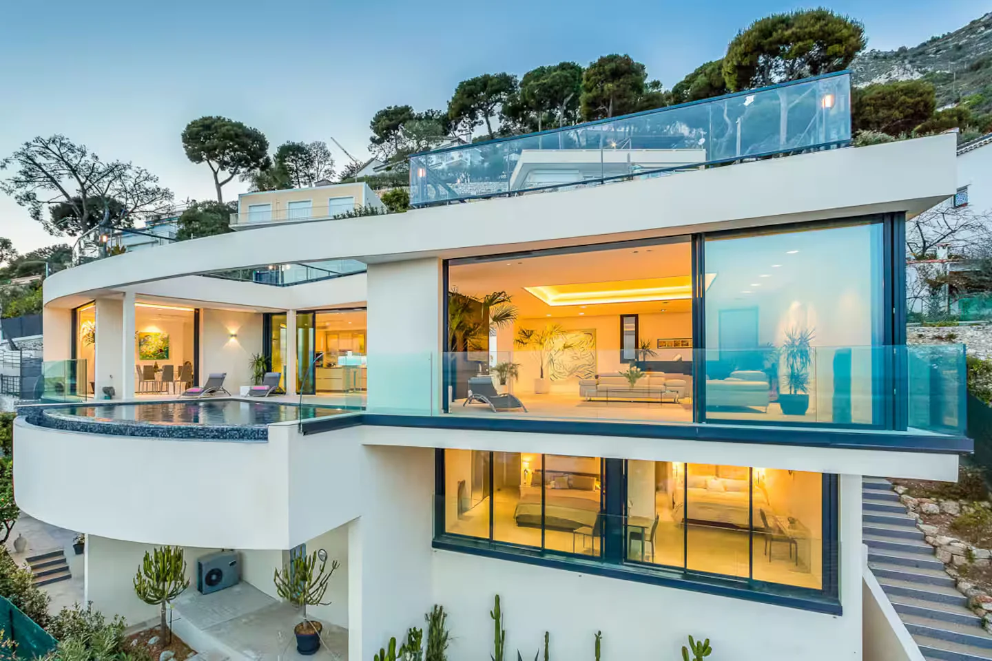 The Angel Villa Eze maison de luxe à monaco vue mer