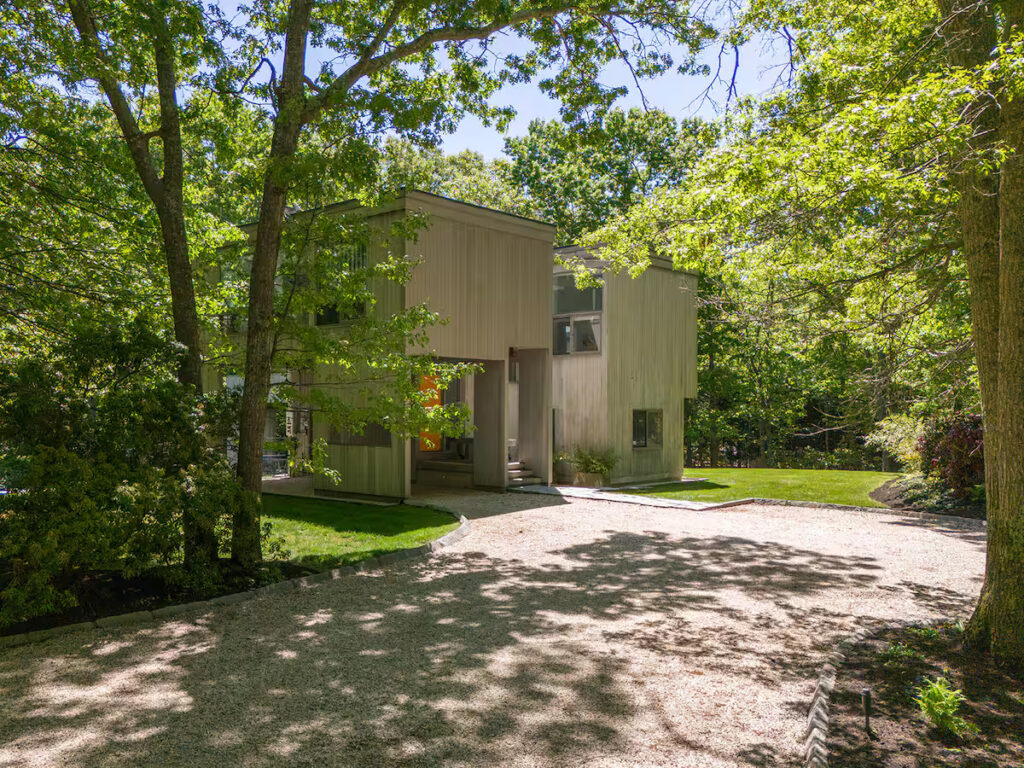 The Saga Villa