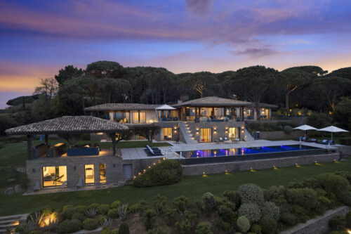 The Azul Villa