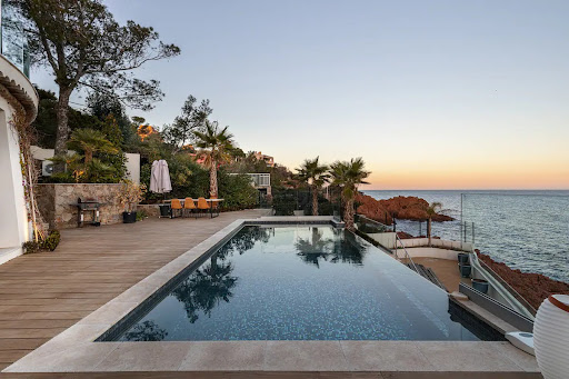Cannes villa for rent