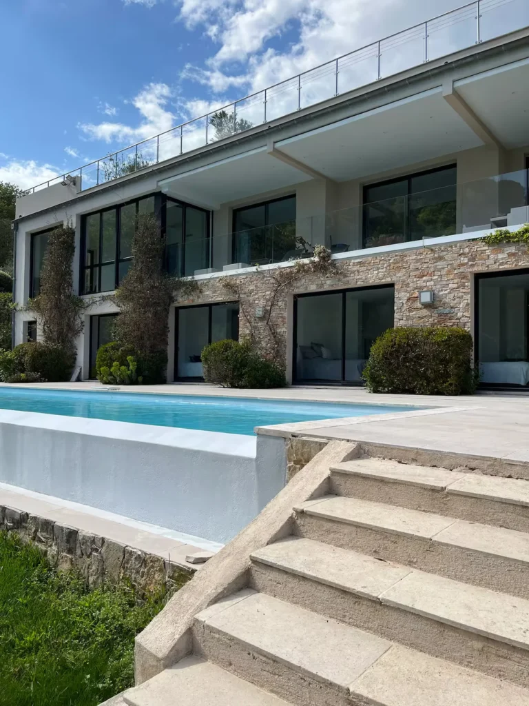 The Lear Villa