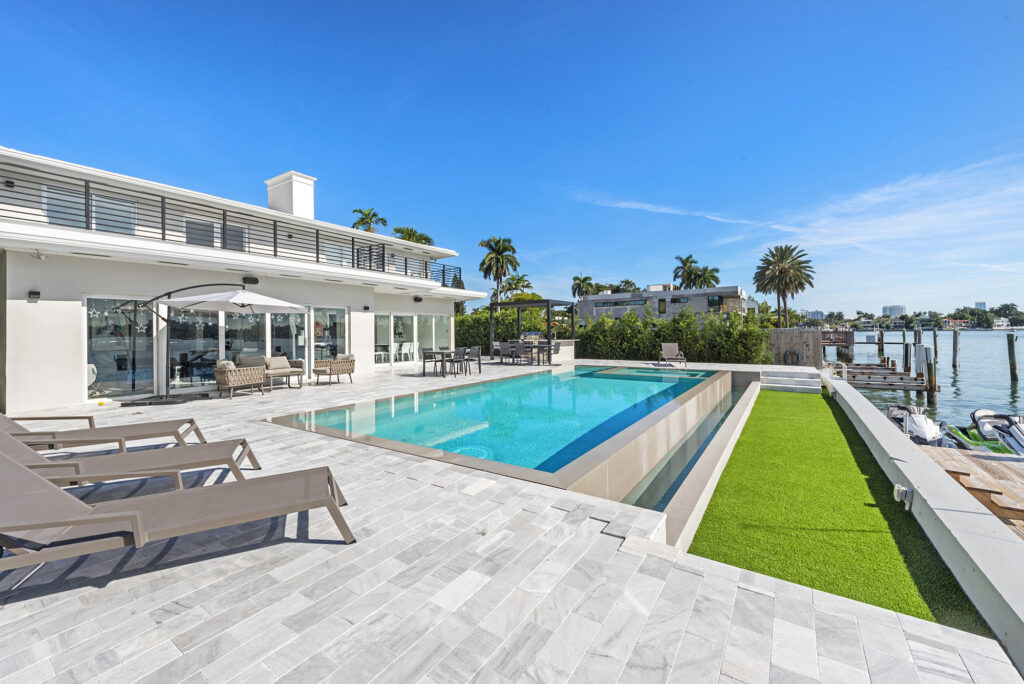 The Mari Villa