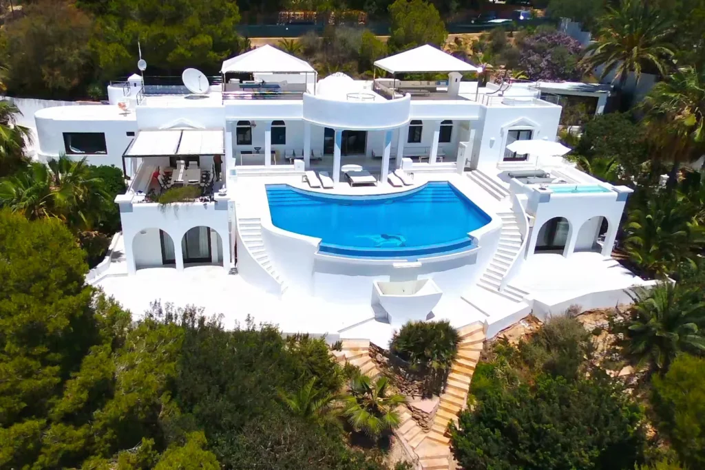 The Risa Villa