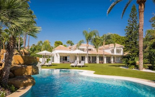 5 Luxury Pet-Friendly Villas in Marbella for Unforgettable Holidays