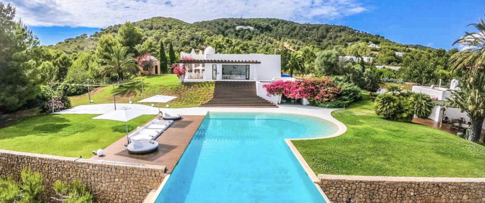 Holidays in Spain: Where To Go To Escape The Crowds?