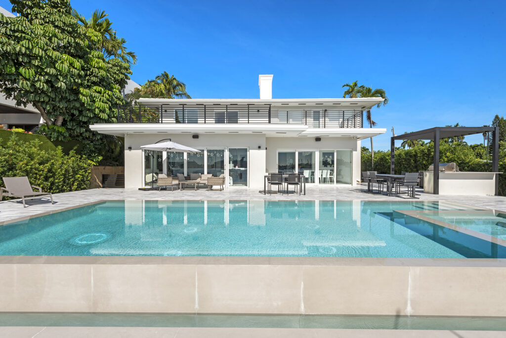 How to Spend One Week in Miami?