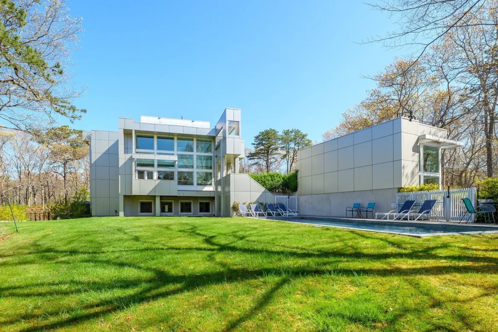 Where to Stay in Style for the Hamptons Classic Horse Show 2025