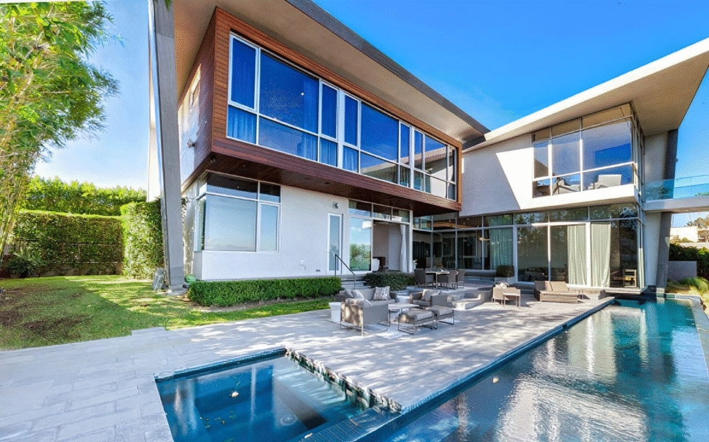 How Do Villas Elevate the Experience of Destination Weddings?