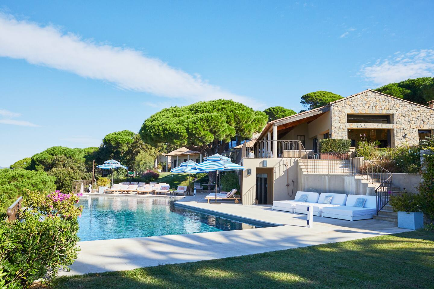 St Tropez Luxury Villa