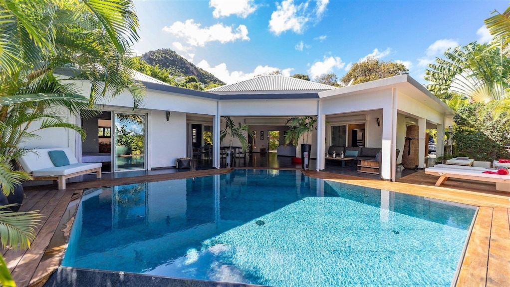 Comment réserver une villa dans les st barth pendant la haute saison ?