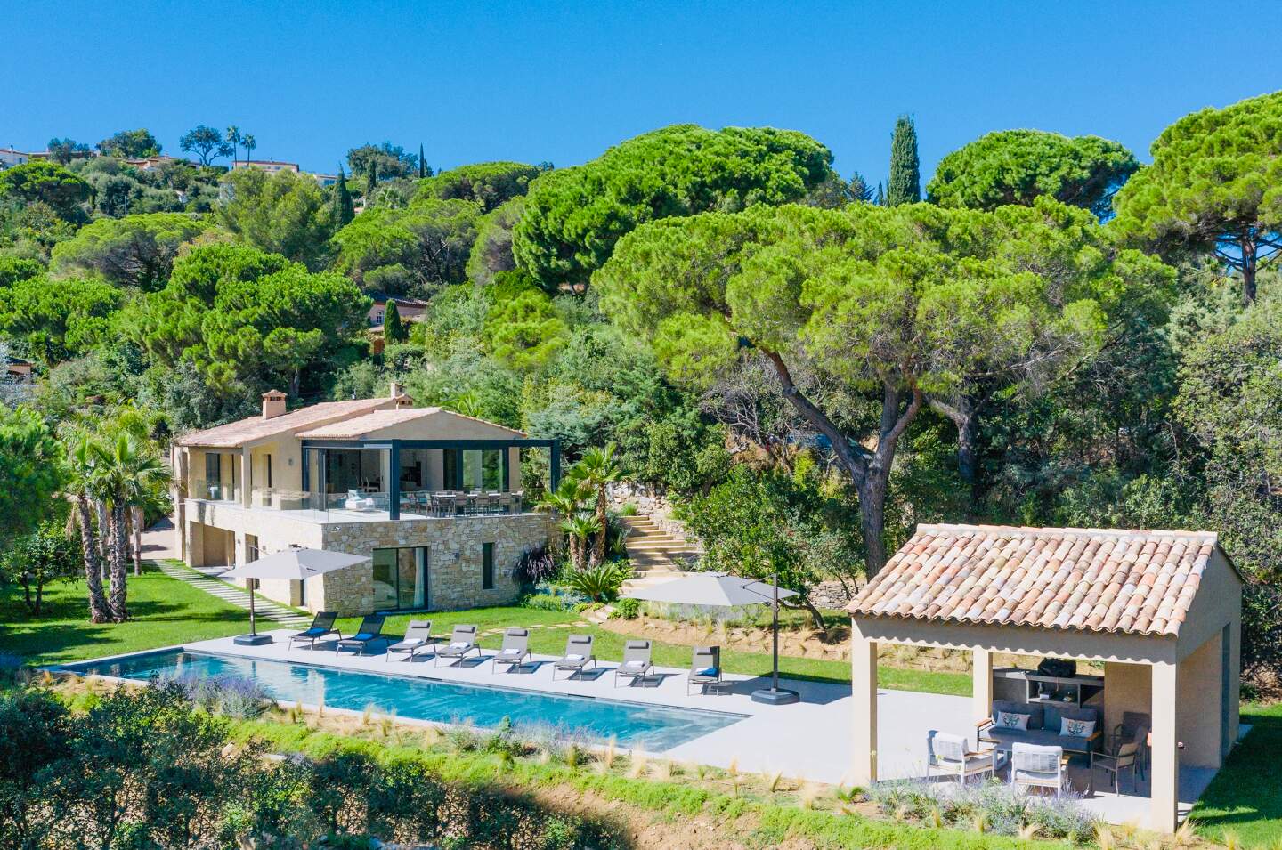 the-Gina-villa