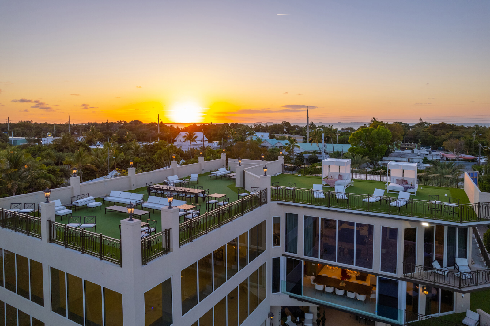 Venetian Islands or Hibiscus Island: The Best Villa Rentals for 2026