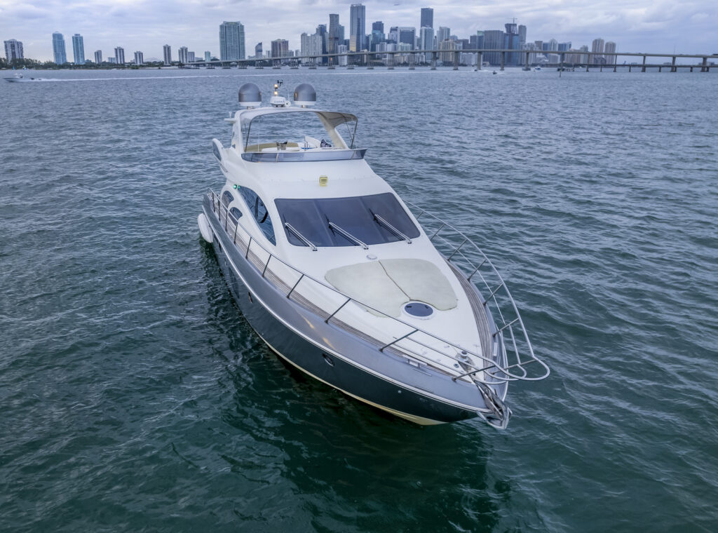 57’ Azimut